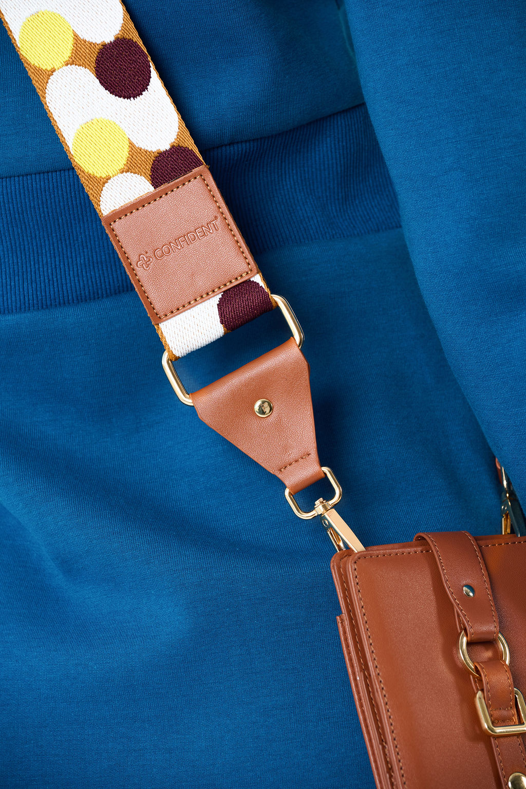 CarryOn Thursday Phone Wallet Bag – Brown Leather Crossbody with Gold Strap