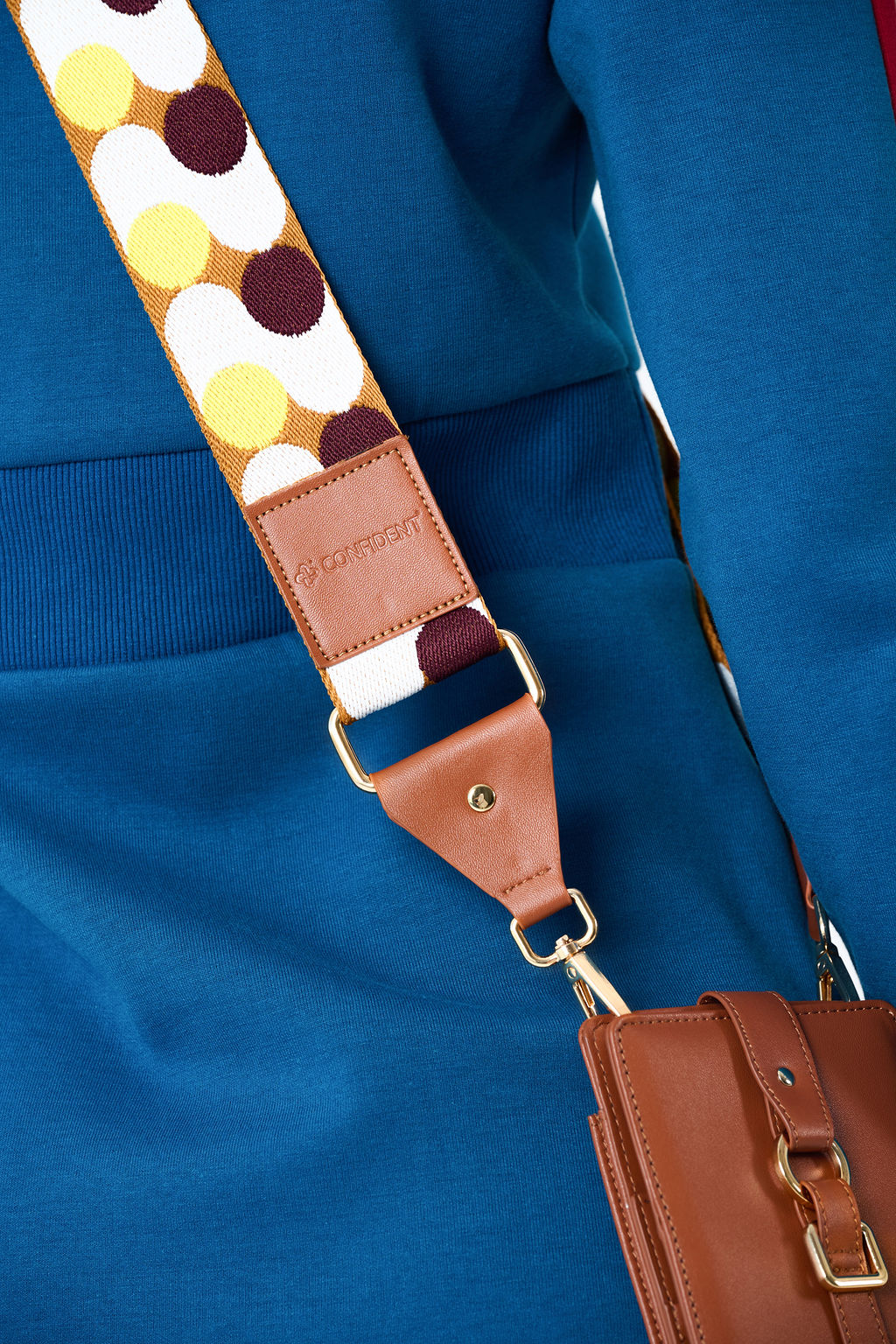 CarryOn Thursday Phone Wallet Bag – Brown Leather Crossbody with Gold Strap