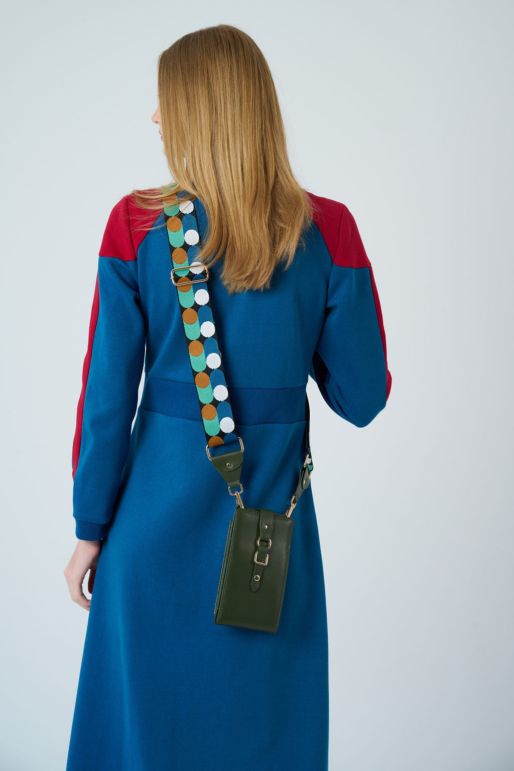 Luxury green phone wallet bag by CONFIDENT