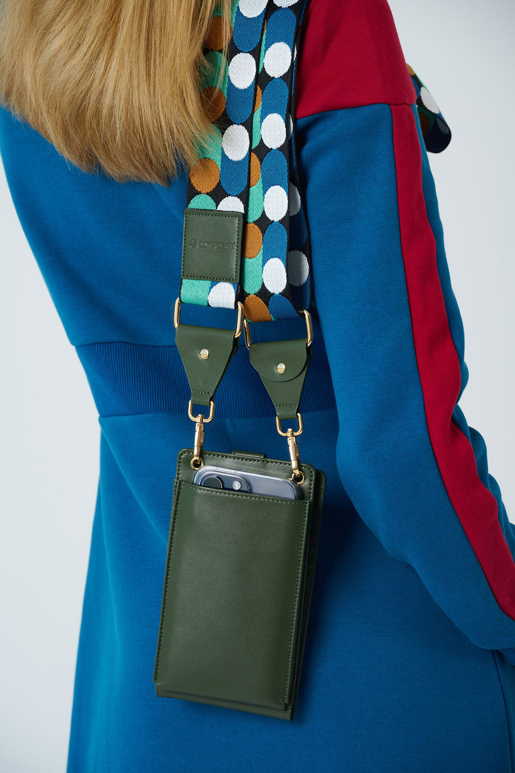 CarryOn FRIDAY Phone Wallet Bag – Green Leather Crossbody with Gold Straps